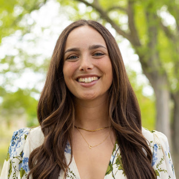 Meet your Posher, Josie - Picture 1 of 1